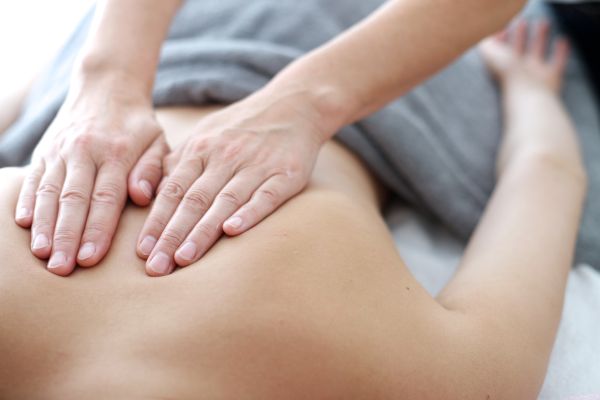 Basale Stimulation – als unterstützendes Element der Kommunikation